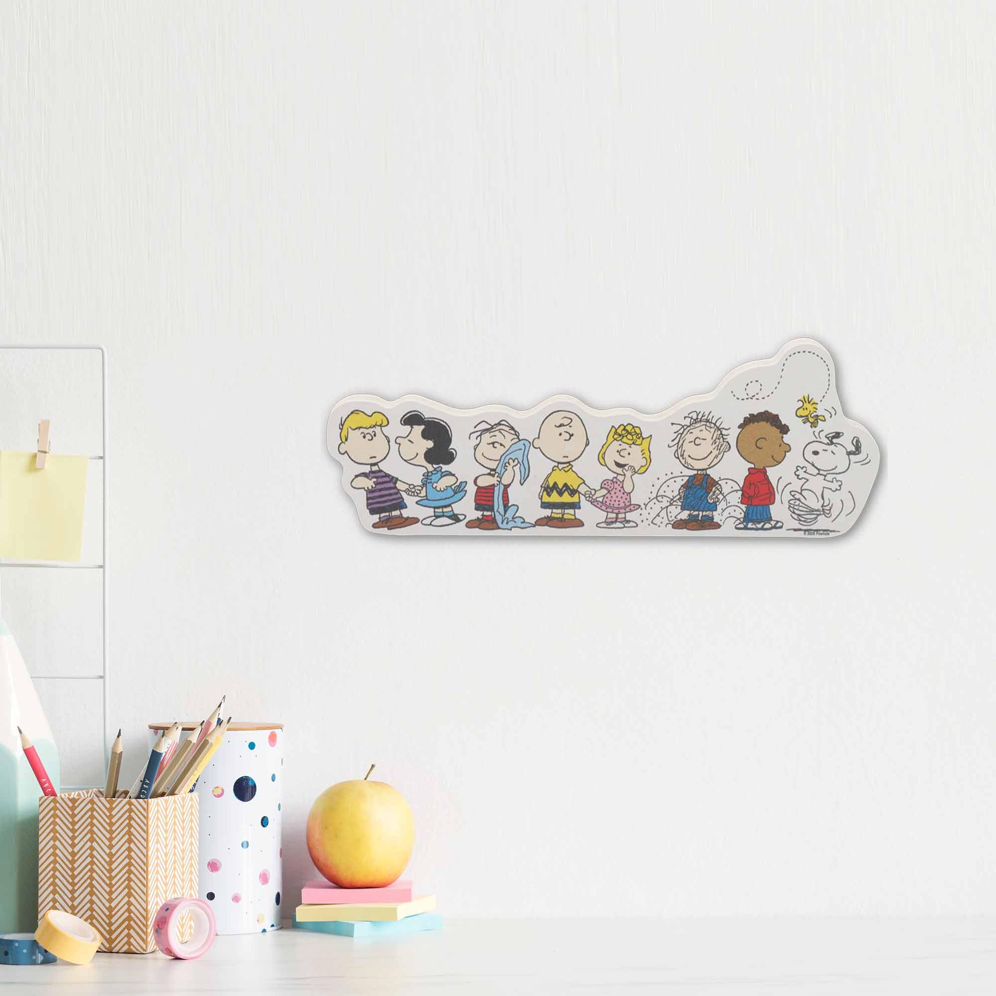 Amazon.com: Open Road Brands Peanuts Gang Shelf Sitter Decor